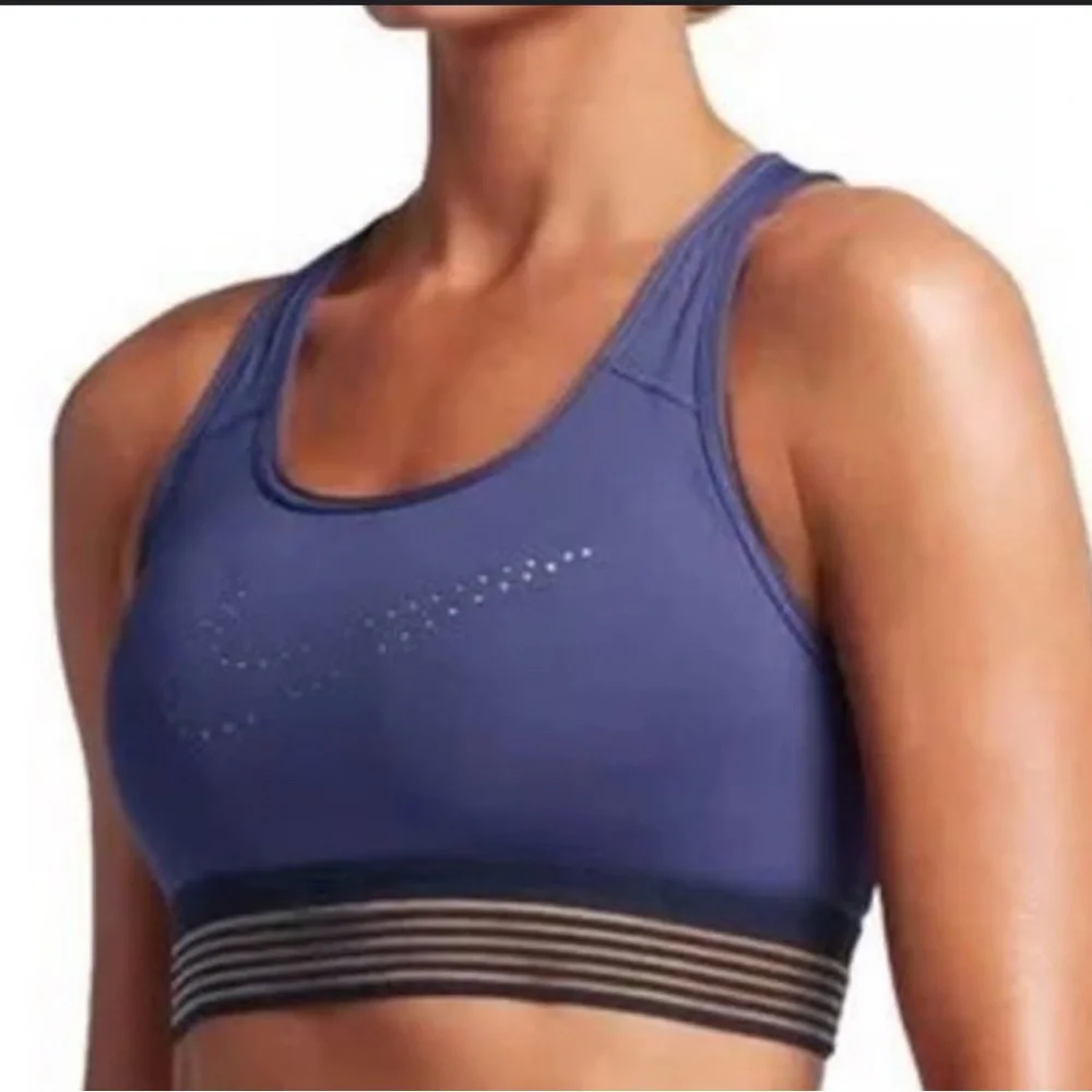 Nike dri fit Women's Sports Bra size small